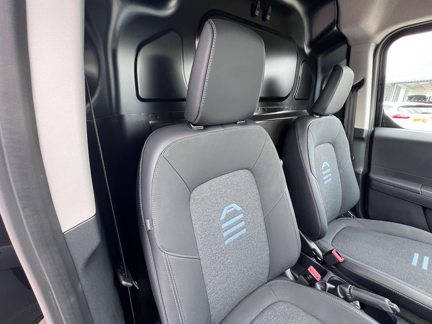 Used Ford Transit Courier 2025 for sale - 76382653: Photo 27