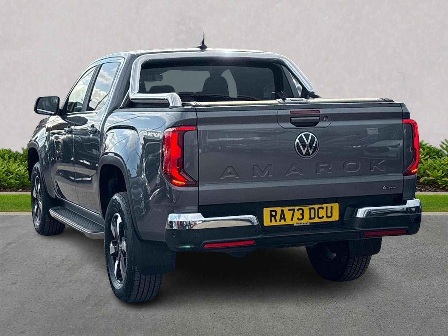 Used Volkswagen Amarok 2023 for sale - 78194496: Photo 2