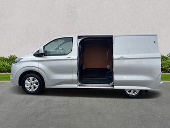 Used Ford Transit Custom 2024 for sale - 75907920: Photo