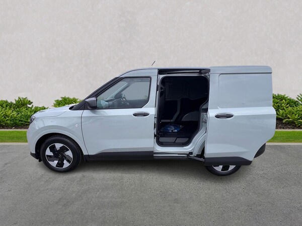 Used Ford Transit Courier 2025 for sale - 76225093: Photo 3