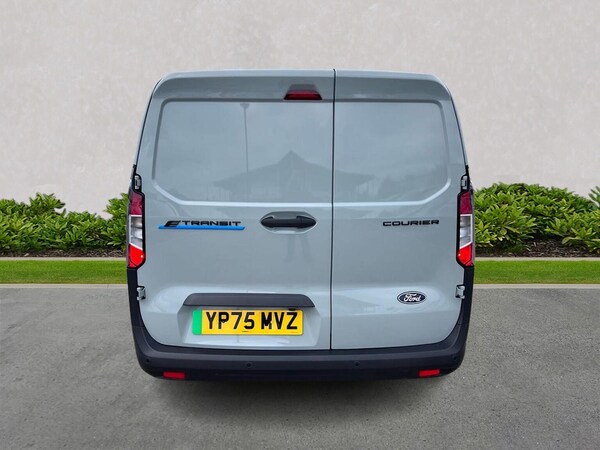 Used Ford Transit Courier 2025 for sale - 76225093: Photo 4