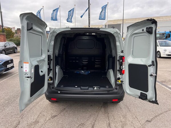 Used Ford Transit Courier 2025 for sale - 76225093: Photo 6