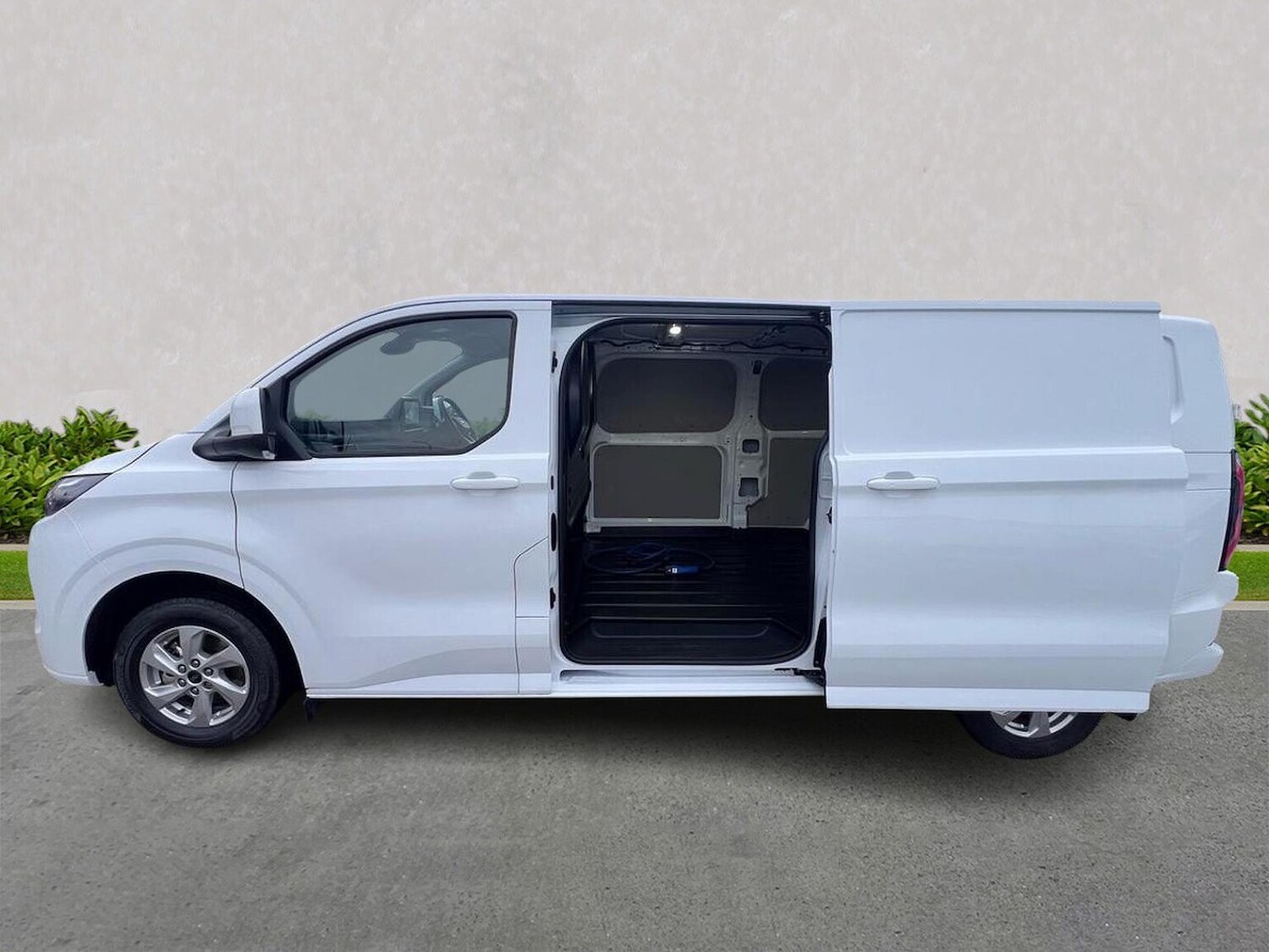 Used Ford Transit Custom 2024 for sale - 77489524: Photo 3