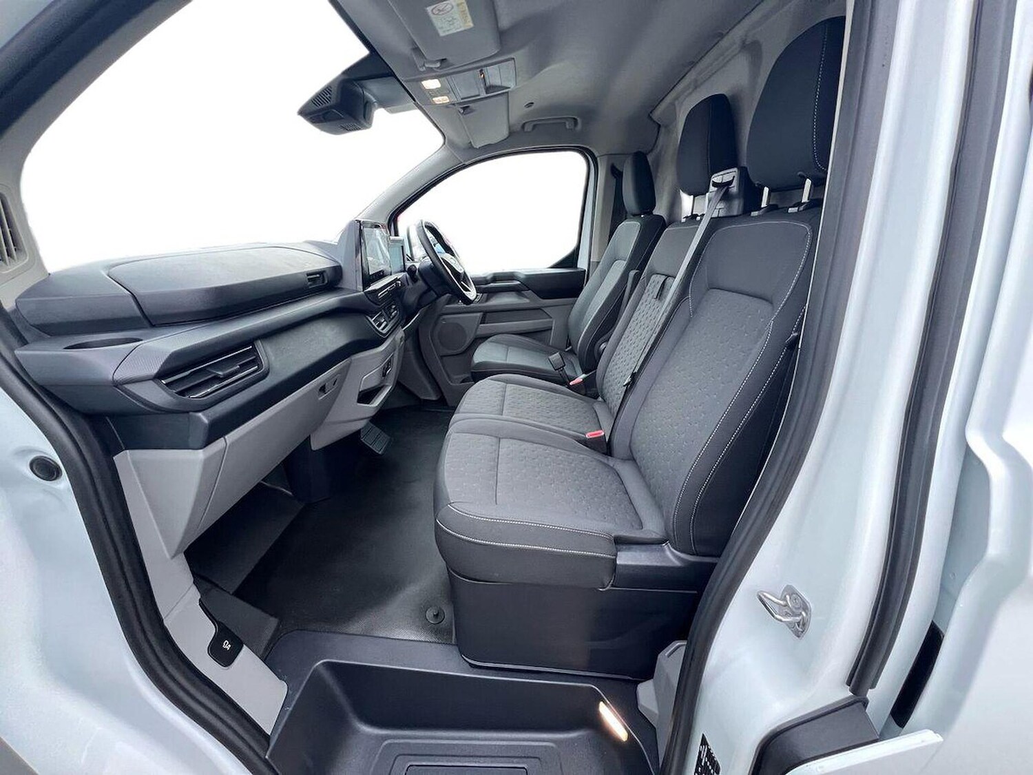 Used Ford Transit Custom 2024 for sale - 77489524: Photo 8