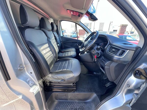 Used Renault Trafic 2023 for sale - 76181420: Photo 16