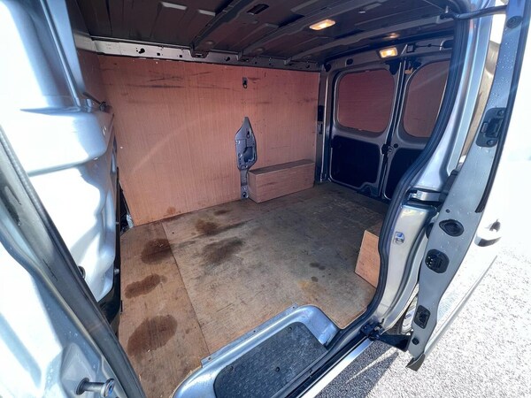 Used Renault Trafic 2023 for sale - 76181420: Photo 17