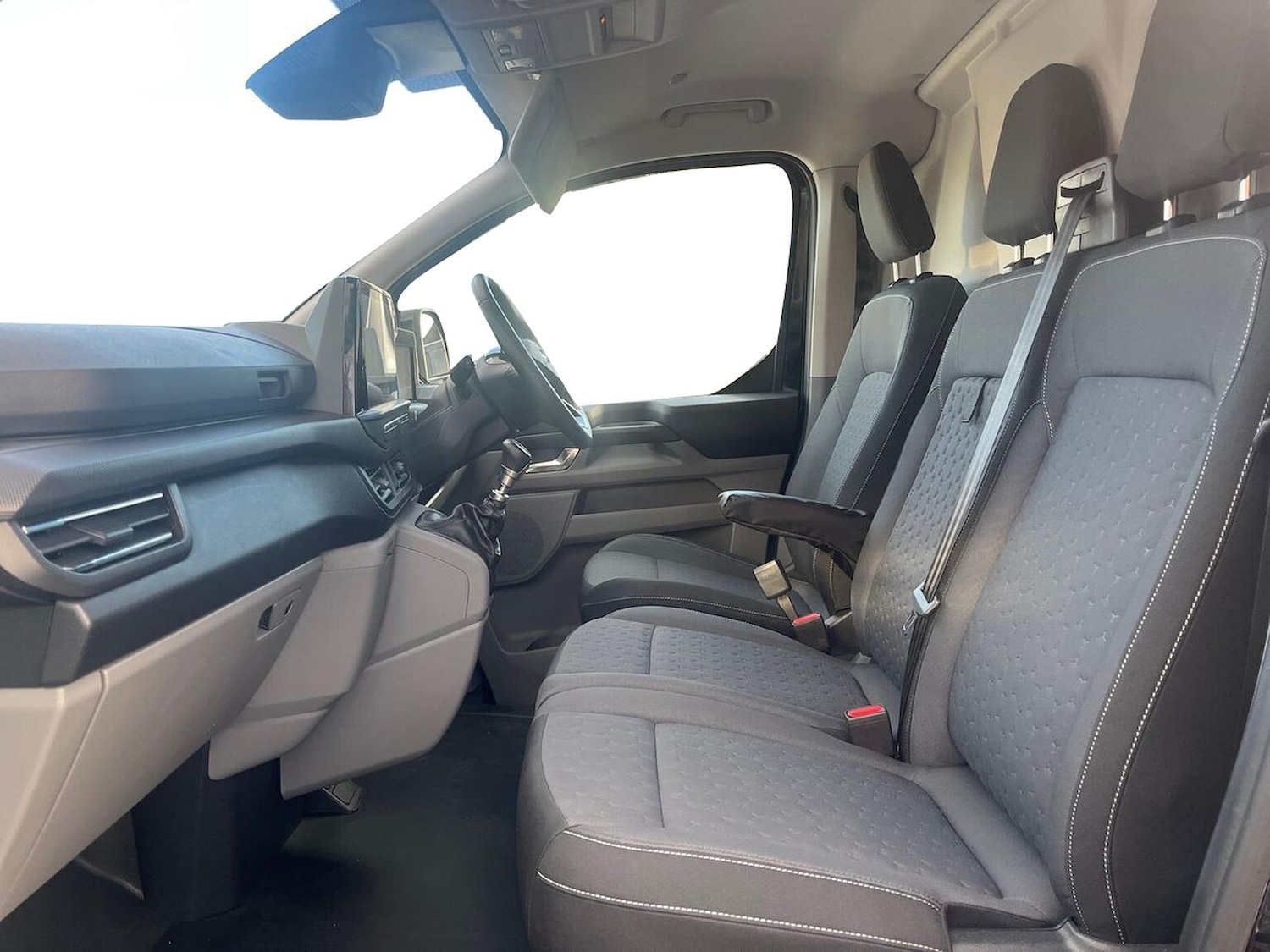 Used Ford Transit Custom 2024 for sale - 76794853: Photo 8