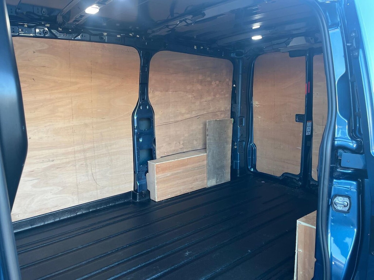 Used Ford Transit Custom 2024 for sale - 76946974: Photo 17