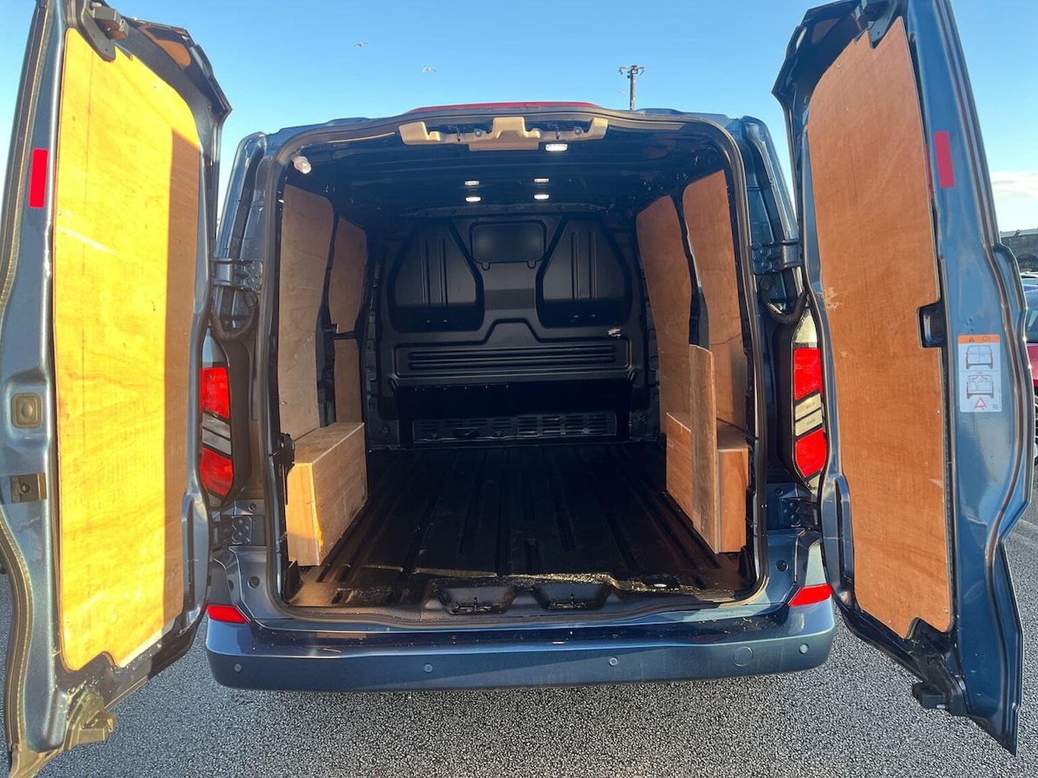 Used Ford Transit Custom 2024 for sale - 76946974: Photo 6