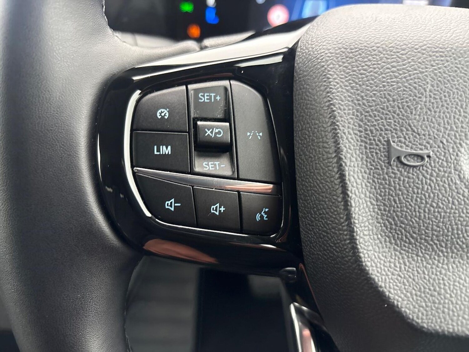 Used Ford Transit Custom 2024 for sale - 77489512: Photo 28