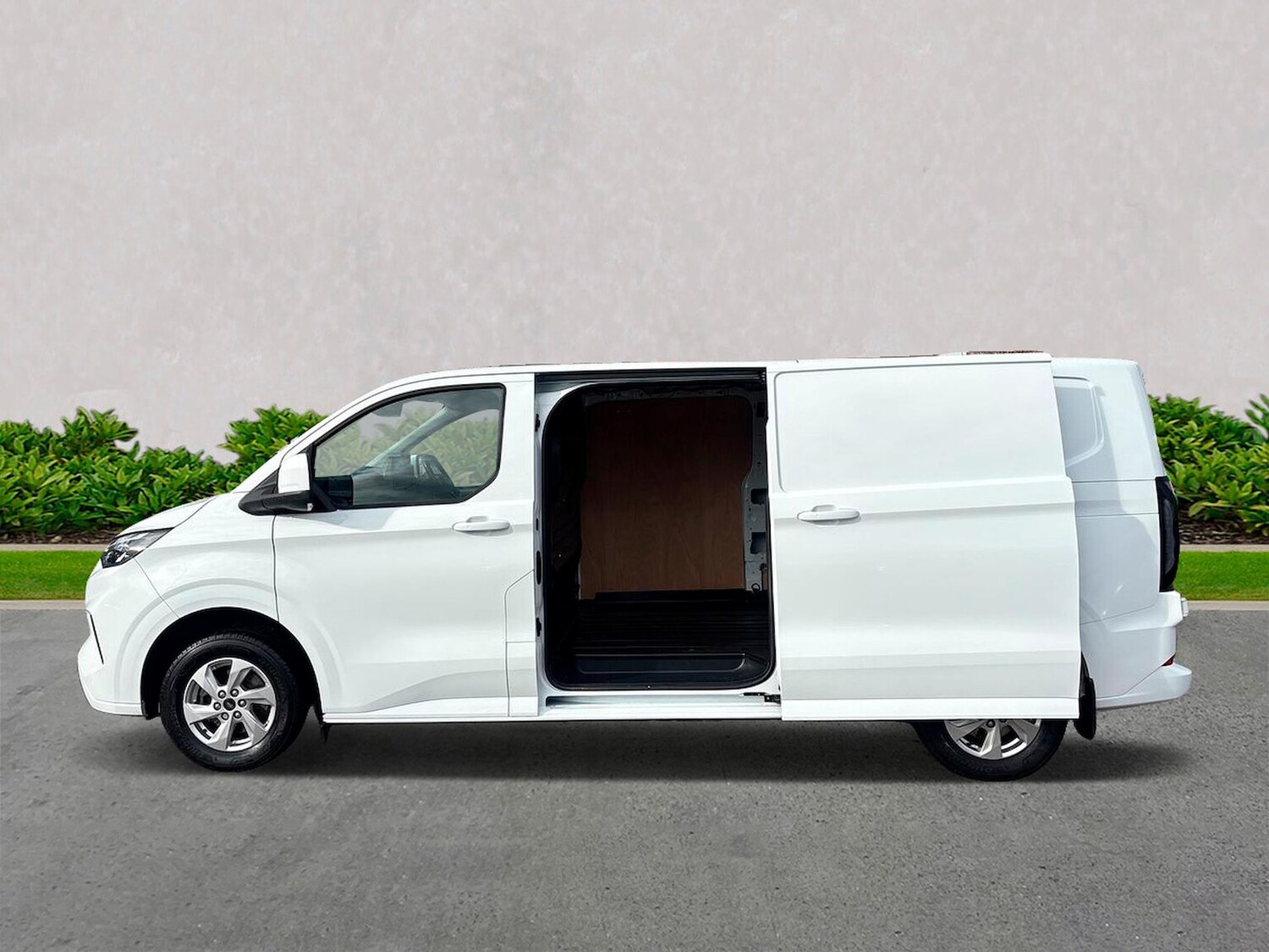 Used Ford Transit Custom 2024 for sale - 76391727: Photo 3