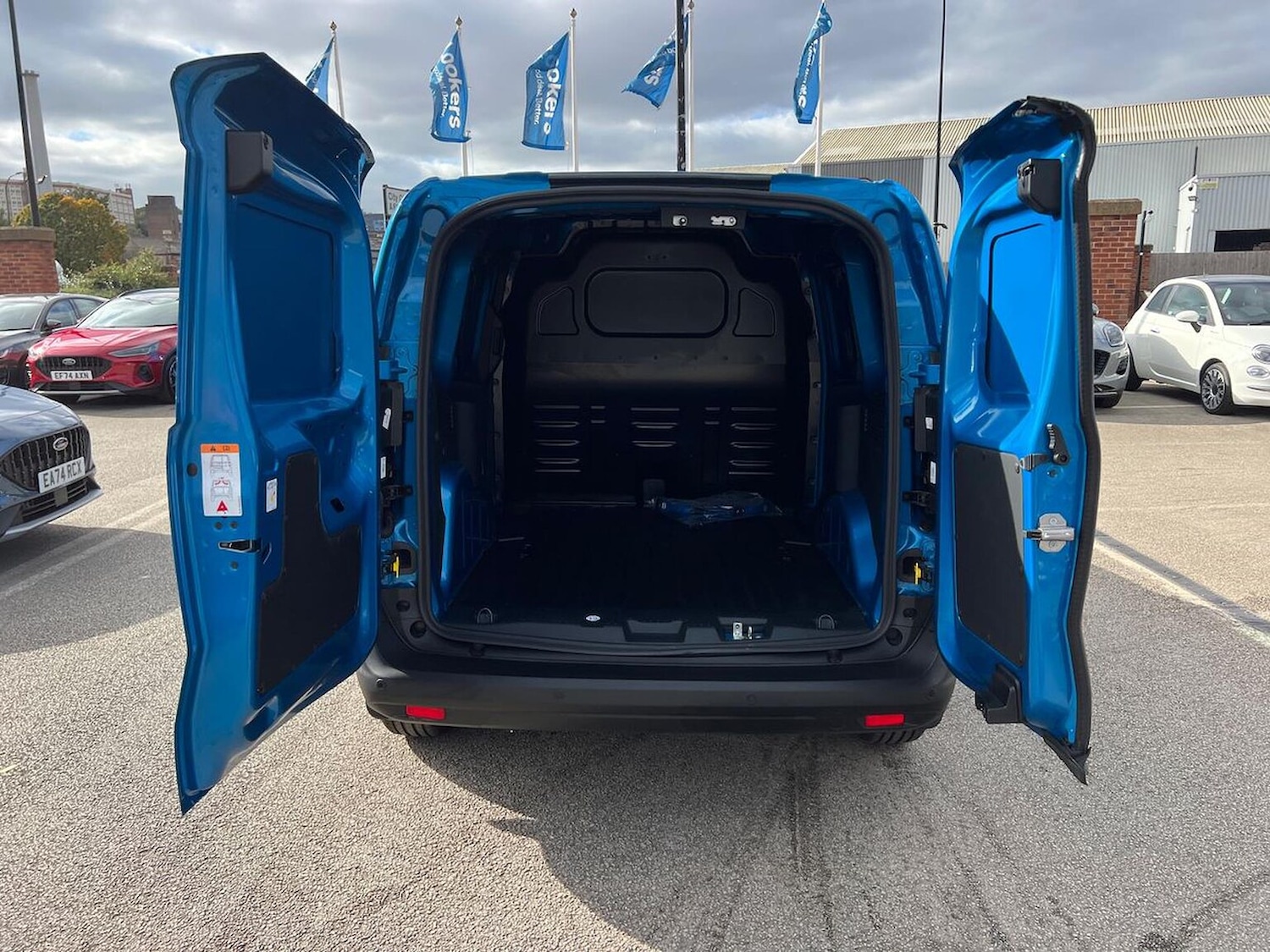 Used Ford Transit Courier 2025 for sale - 77489589: Photo 6