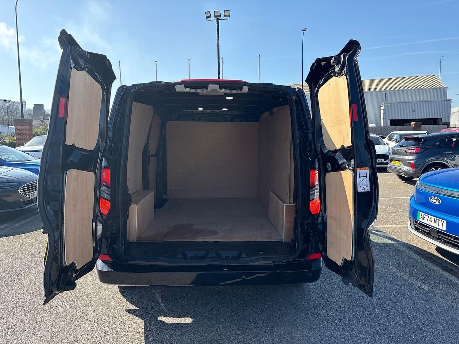 Used Ford Transit Custom 2024 for sale - 78194481: Photo 8