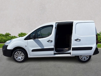 Used Citroen Berlingo 2017 for sale - 79551821: Photo