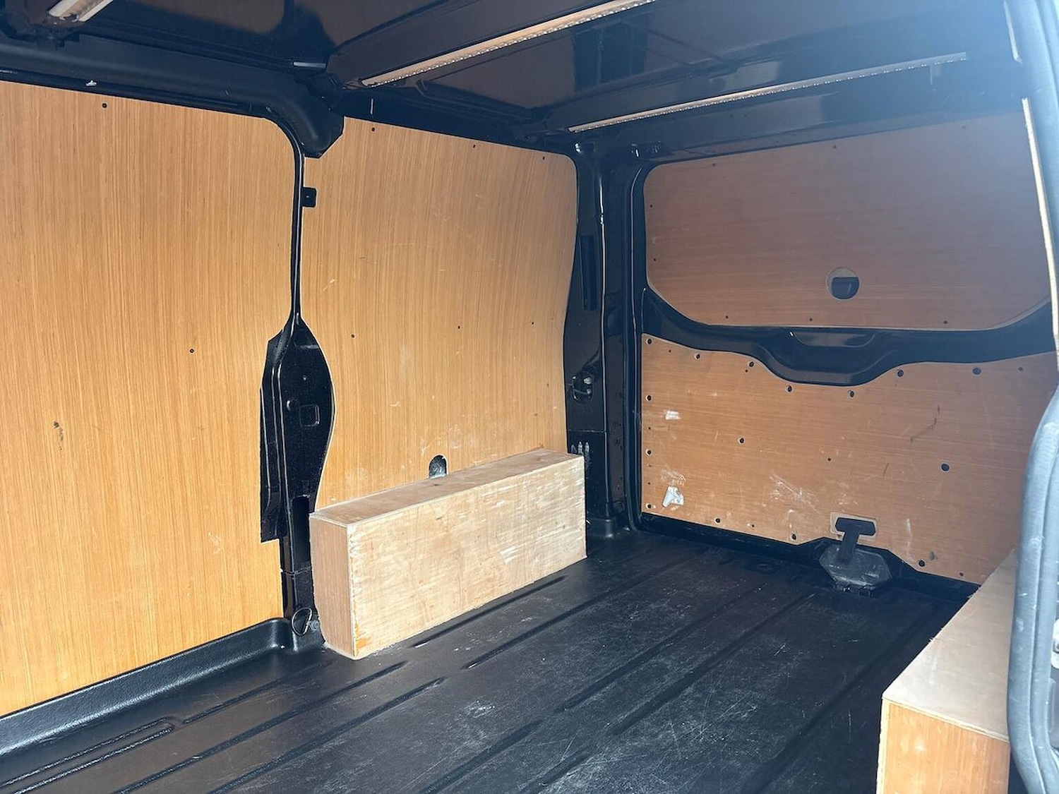 Used Ford Transit Custom 2023 for sale - 77845341: Photo 17