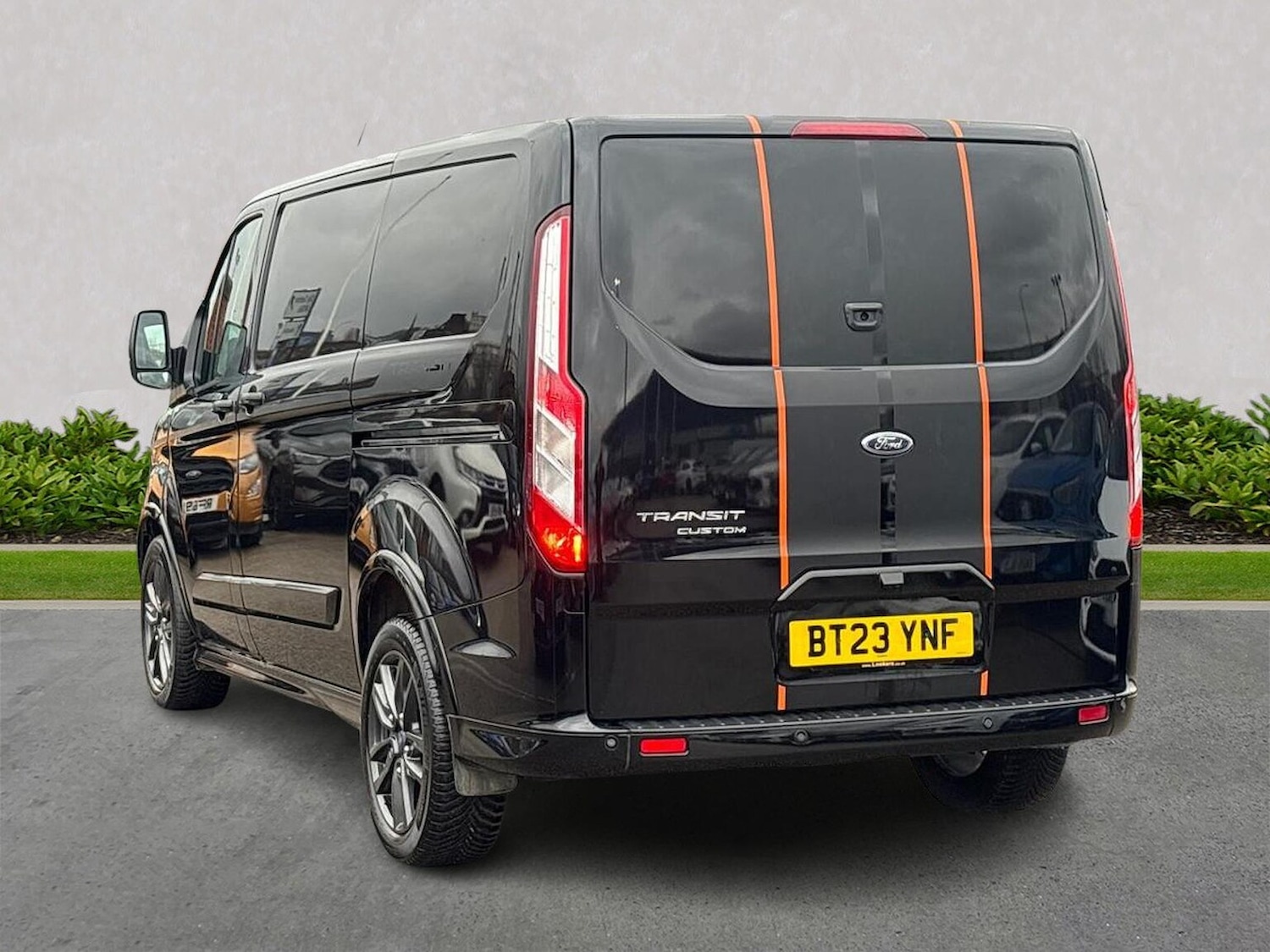 Used Ford Transit Custom 2023 for sale - 77845341: Photo 2