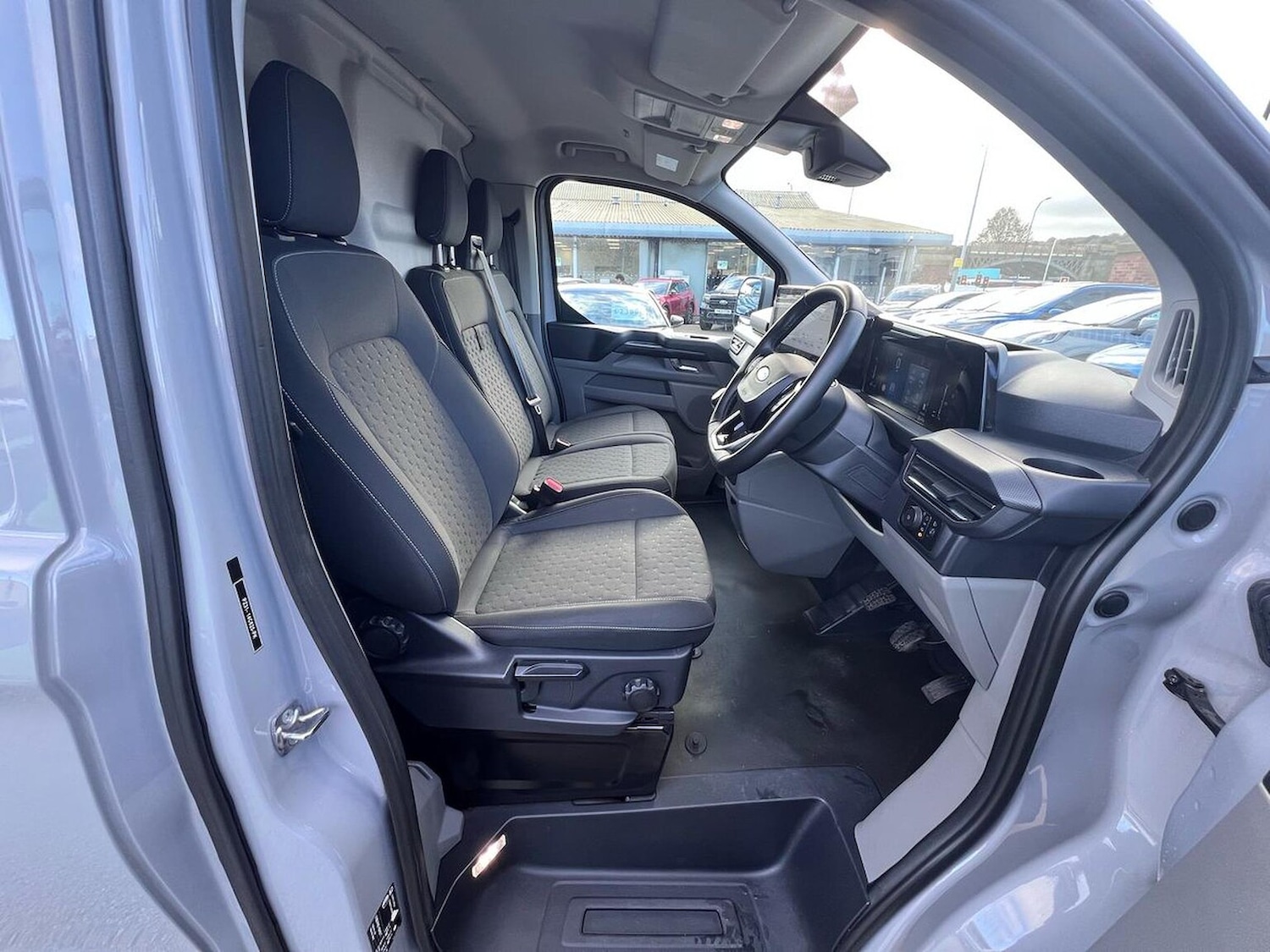 Used Ford Transit Custom 2024 for sale - 76391766: Photo 16