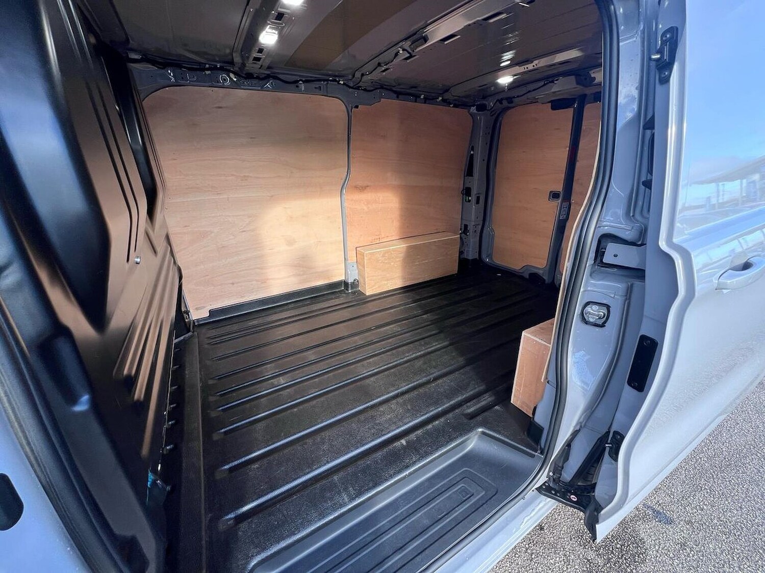 Used Ford Transit Custom 2024 for sale - 76391766: Photo 17