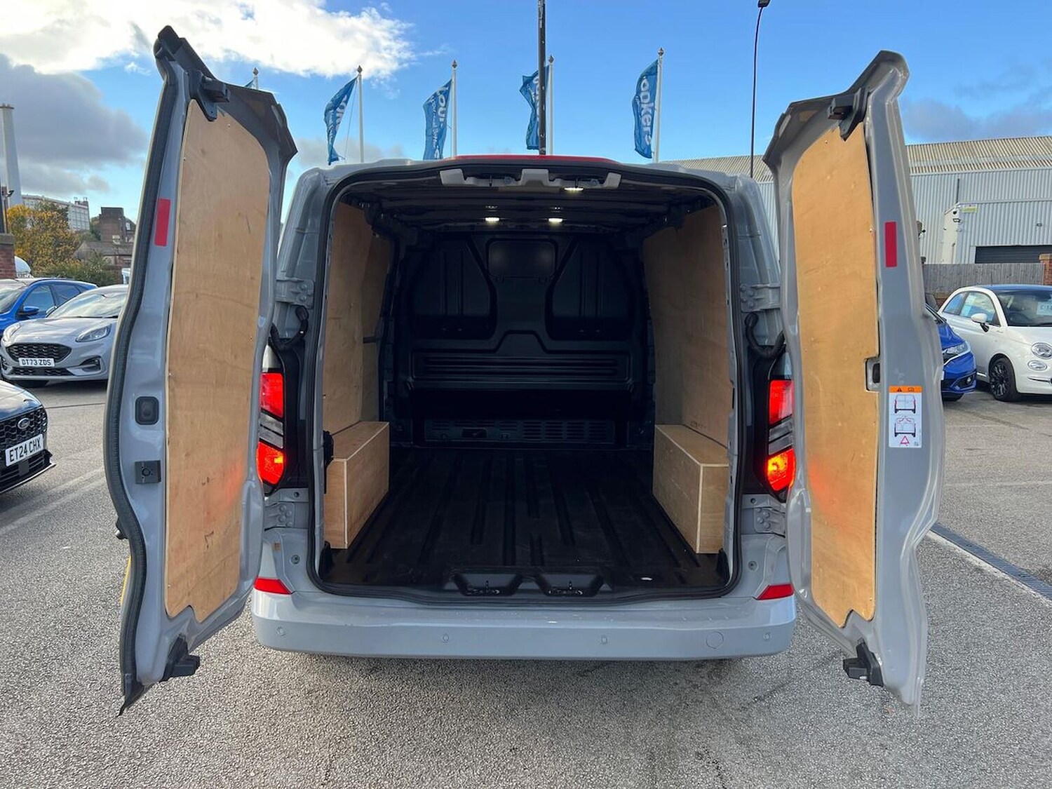 Used Ford Transit Custom 2024 for sale - 76391766: Photo 6