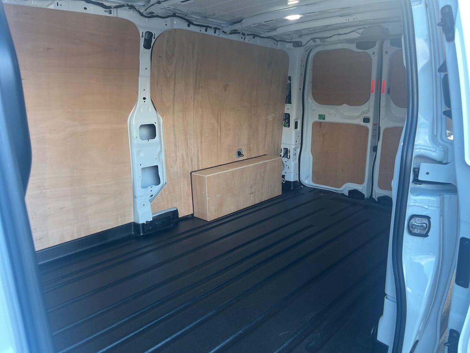 Used Ford Transit Custom 2024 for sale - 77489557: Photo 17