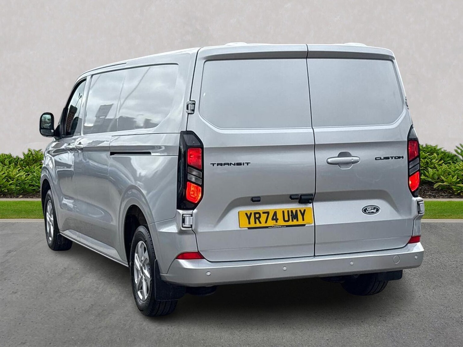 Used Ford Transit Custom 2024 for sale - 78194497: Photo 2