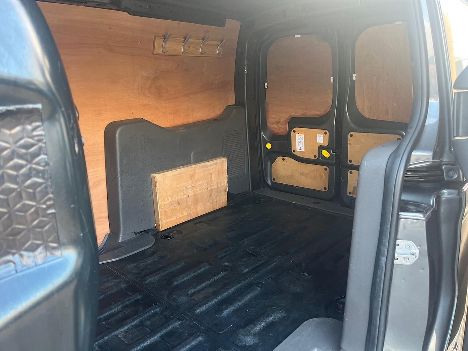 Used Ford Transit Connect 2019 for sale - 77062249: Photo 17