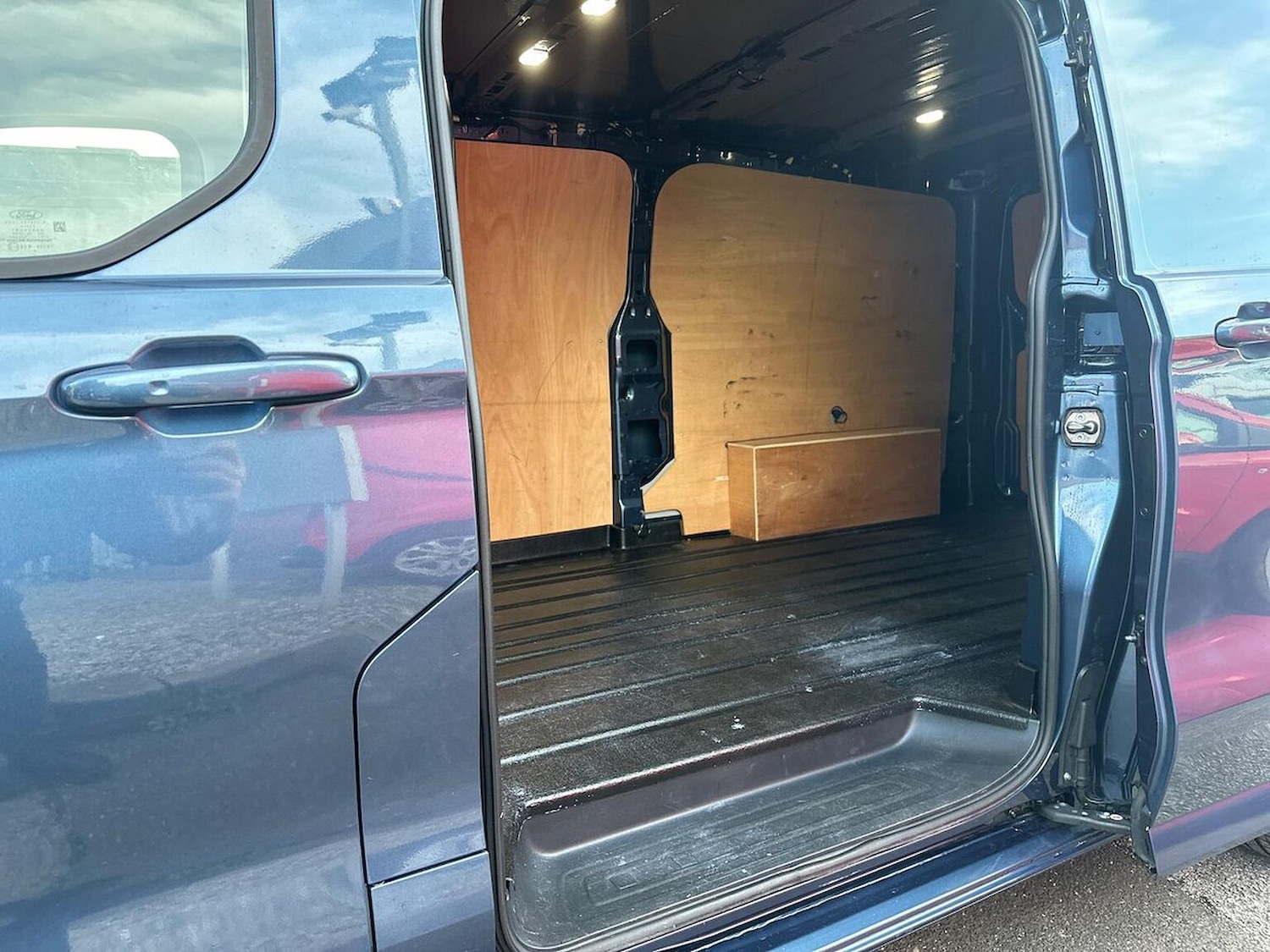 Used Ford Transit Custom 2024 for sale - 76946973: Photo 17