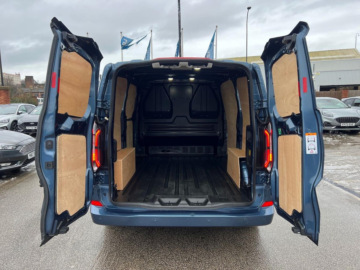 Used Ford Transit Custom 2024 for sale - 77676284: Photo 6