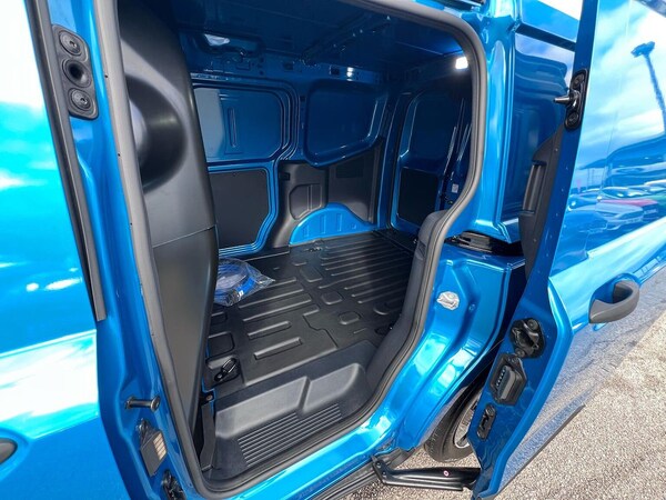 Used Ford Transit Courier 2025 for sale - 76207483: Photo 17