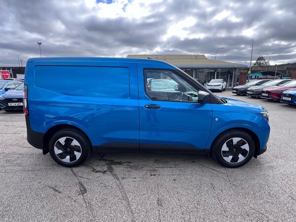 Used Ford Transit Courier 2025 for sale - 76207483: Photo 18