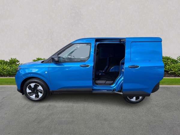Used Ford Transit Courier 2025 for sale - 76207483: Photo 3