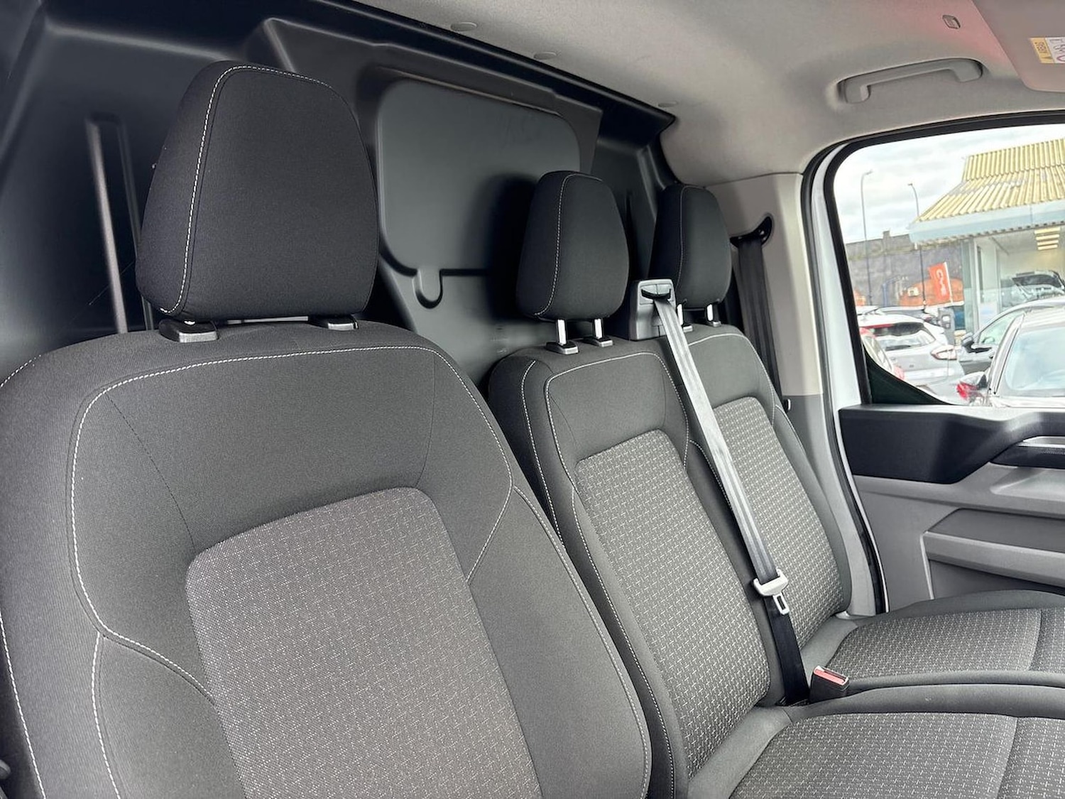 Used Ford Transit Custom 2024 for sale - 78139519: Photo 32