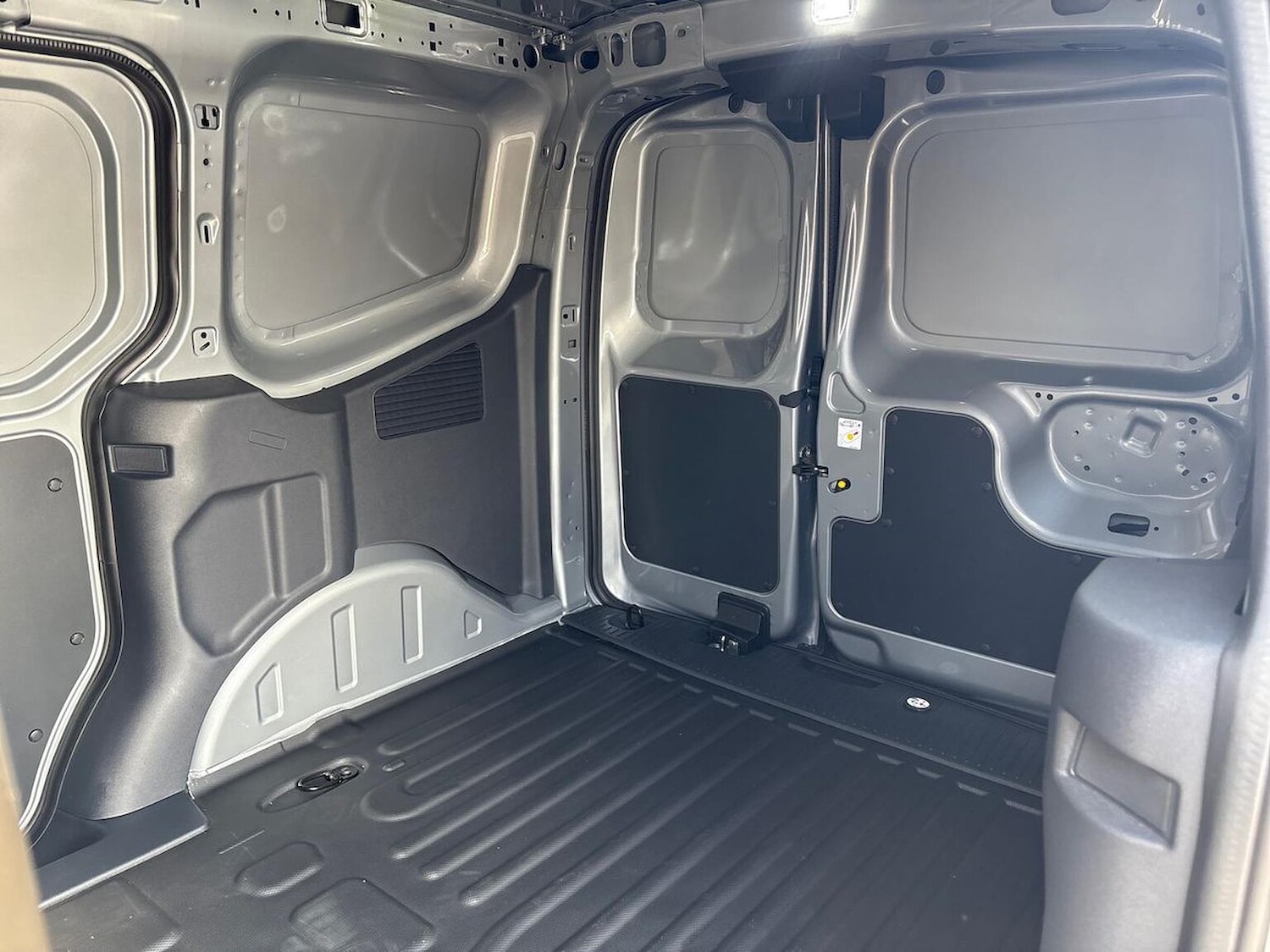 Used Ford Transit Courier 2025 for sale - 77489630: Photo 17