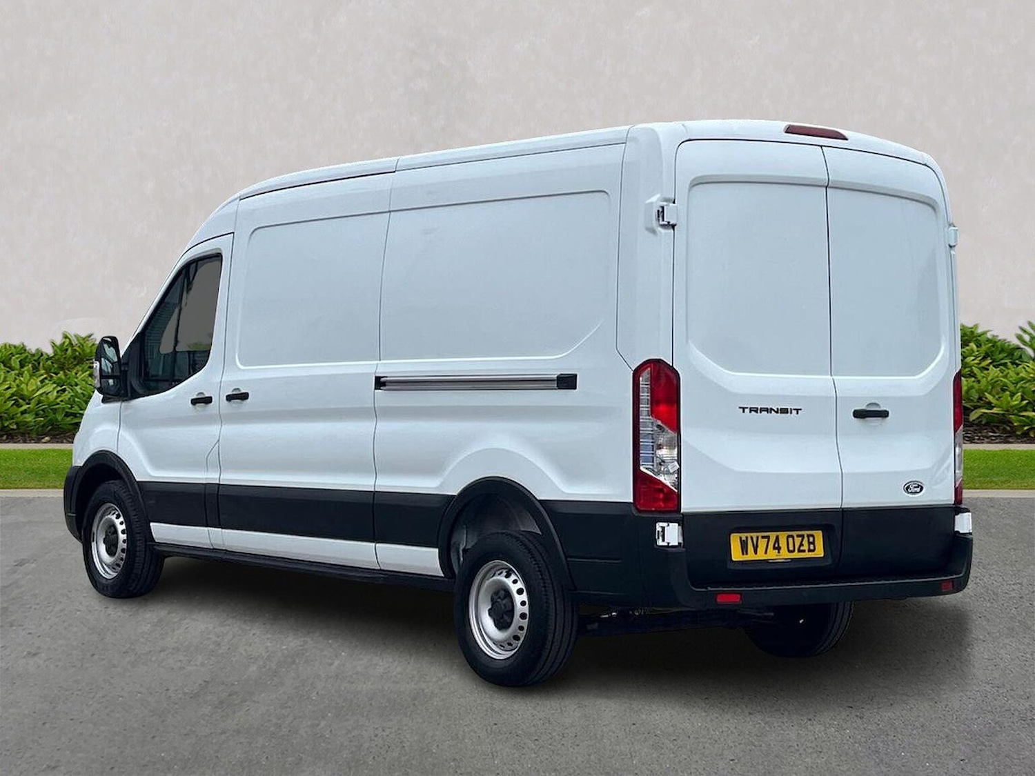 Used Ford Transit 2024 for sale - 76293124: Photo 2