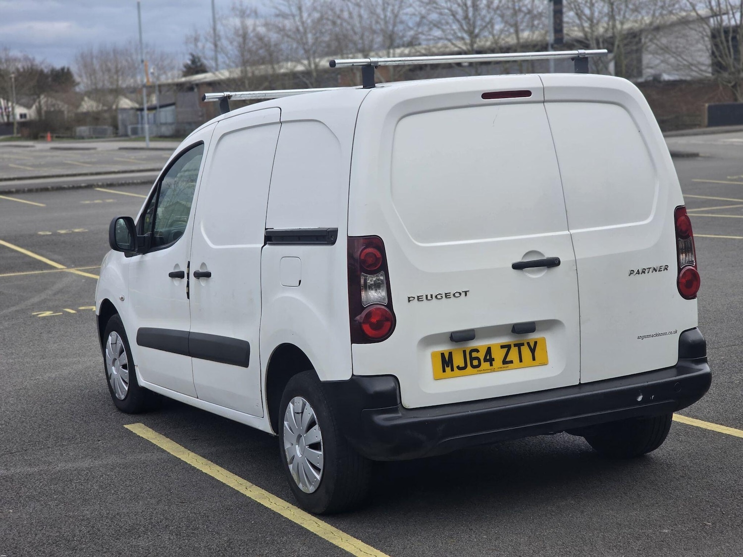 Used Peugeot Partner 2014 for sale - 77839934: Photo 11