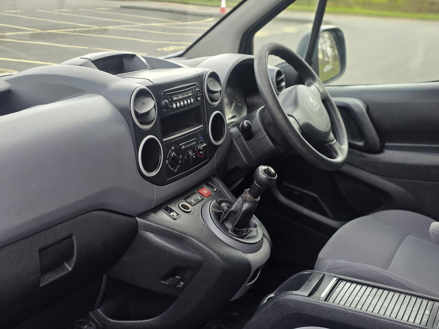 Used Peugeot Partner 2014 for sale - 77839934: Photo 23