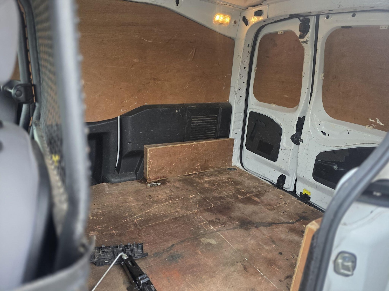 Used Peugeot Partner 2014 for sale - 77839934: Photo 27