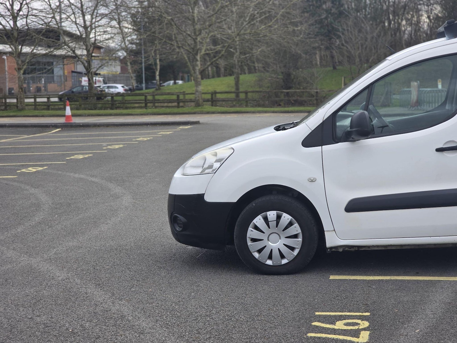 Used Peugeot Partner 2014 for sale - 77839934: Photo 28