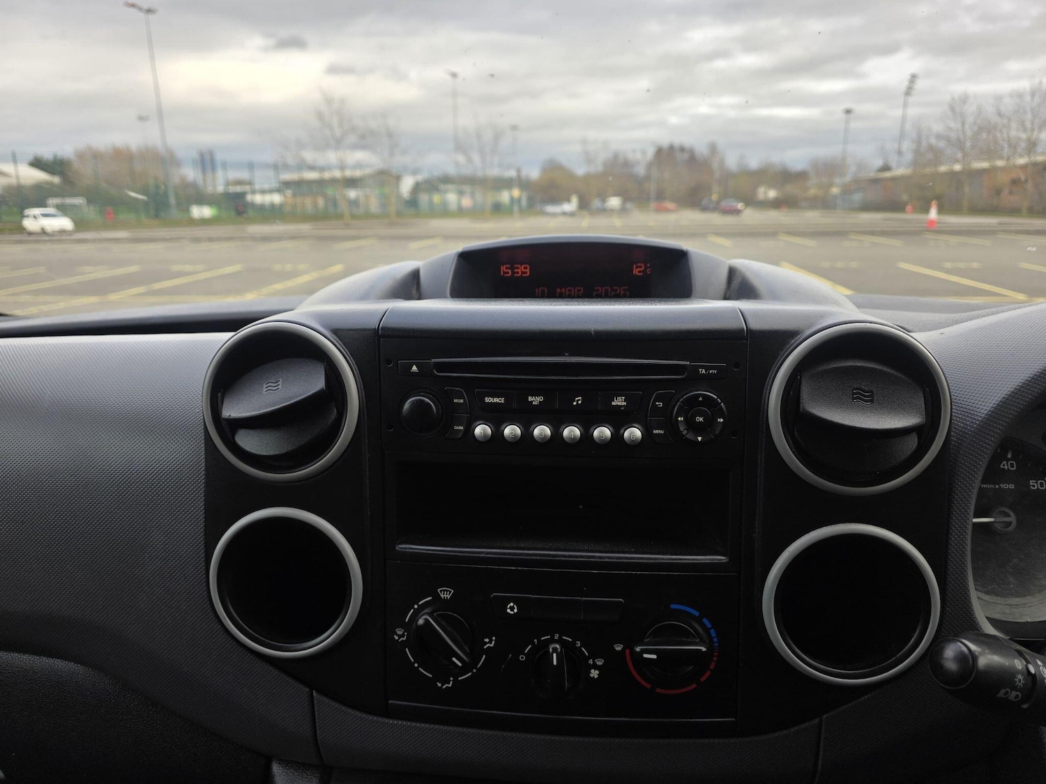 Used Peugeot Partner 2014 for sale - 77839934: Photo 32