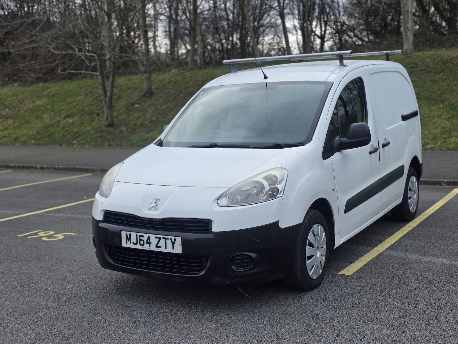 Used Peugeot Partner 2014 for sale - 77839934: Photo 8