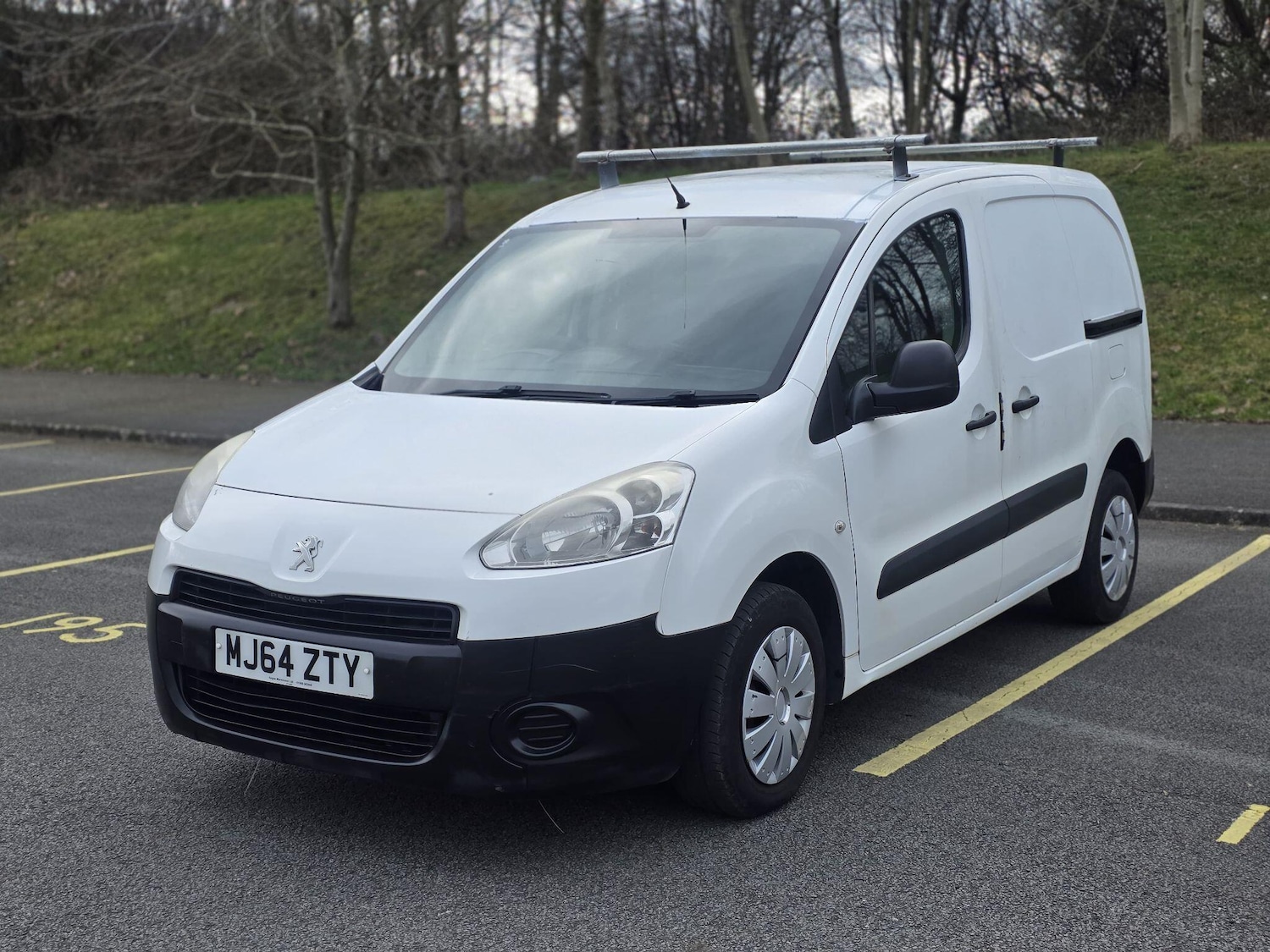 Used Peugeot Partner 2014 for sale - 77839934: Photo 9