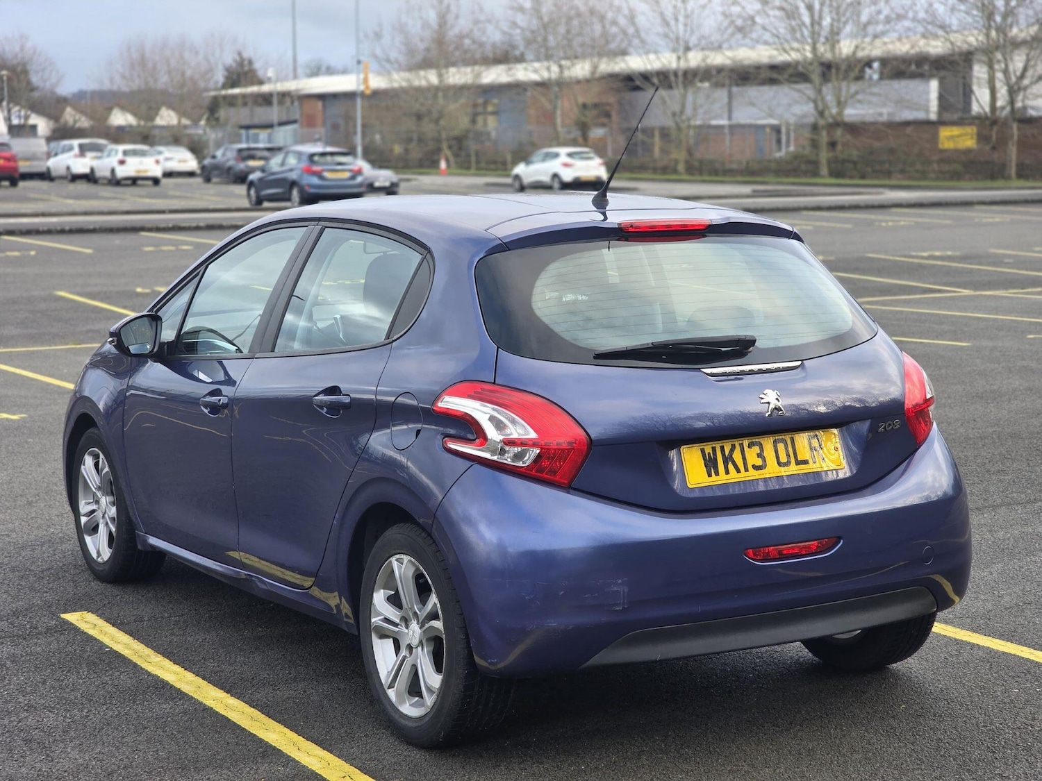 Used Peugeot 208 2013 for sale - 77330606: Photo 11