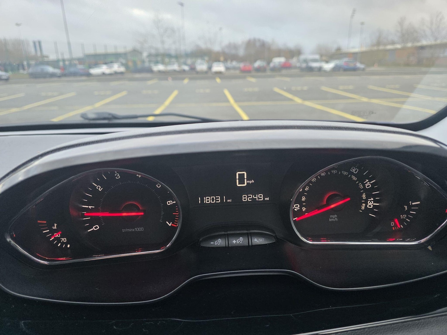 Used Peugeot 208 2013 for sale - 77330606: Photo 21