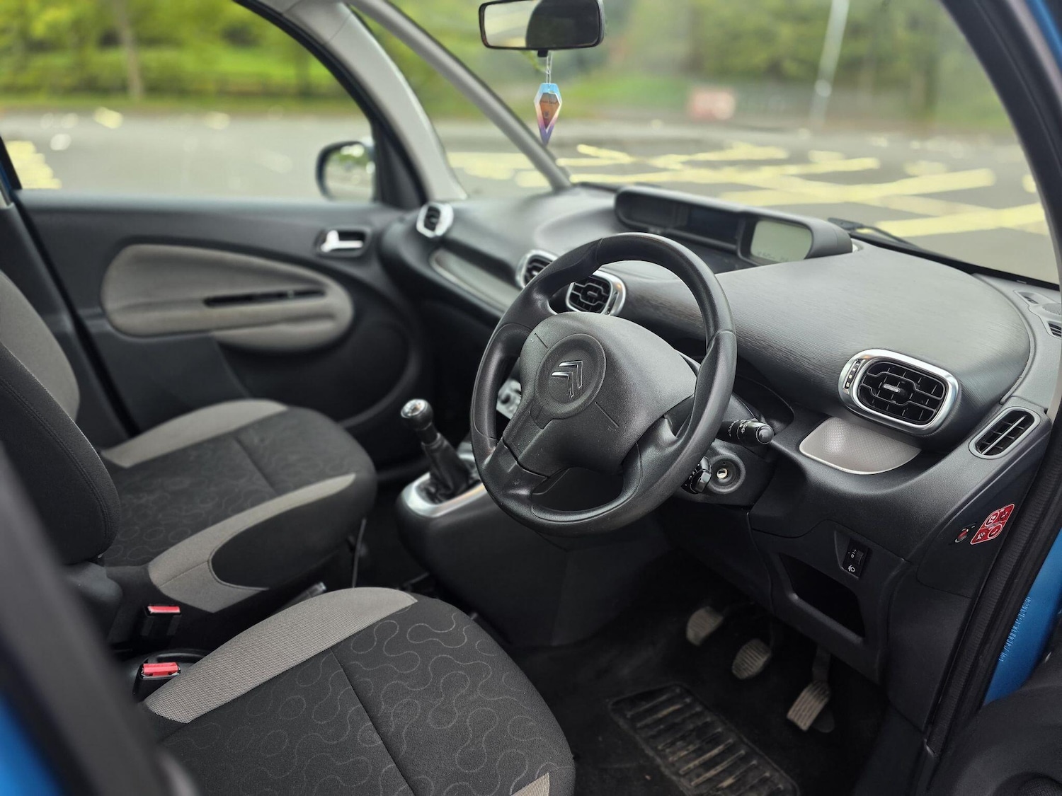 Used Citroen C3 Picasso 2012 for sale - 76094393: Photo 25