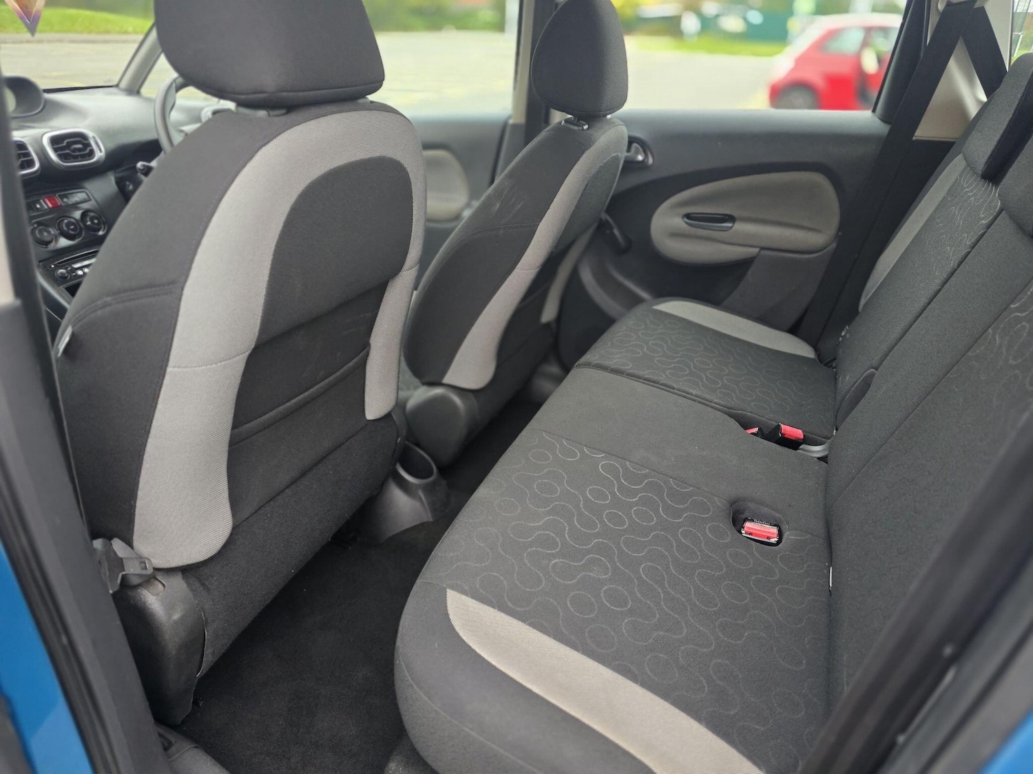 Used Citroen C3 Picasso 2012 for sale - 76094393: Photo 28