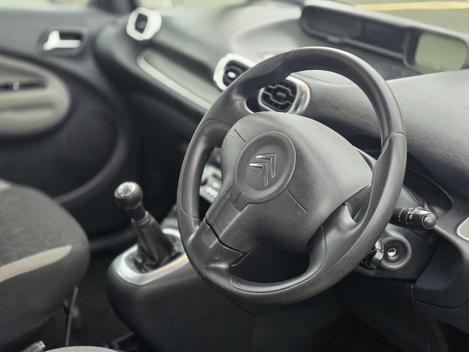 Used Citroen C3 Picasso 2012 for sale - 76094393: Photo 29