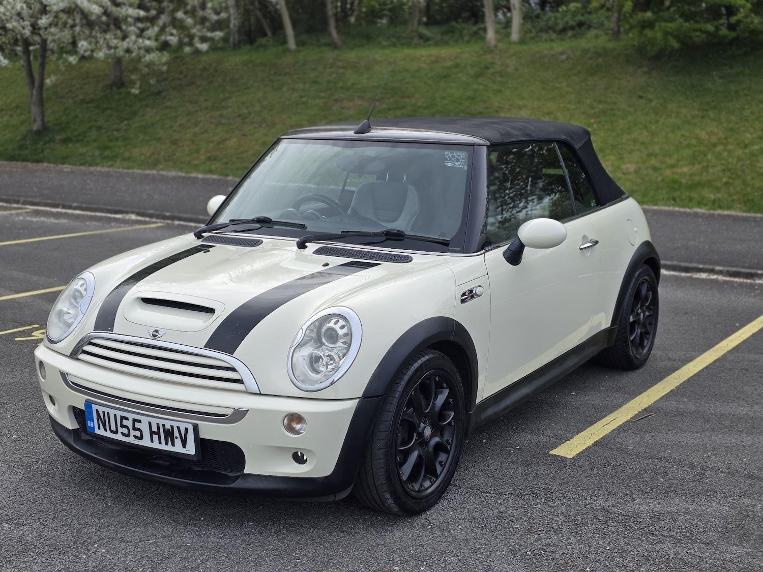 Used MINI Convertible for sale - 78214915: Photo 3