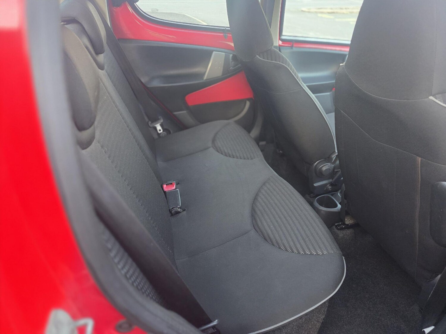 Used Peugeot 107 2012 for sale - 76918644: Photo 25