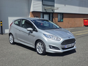 Used Ford Fiesta 2015 for sale - 79412096: Photo
