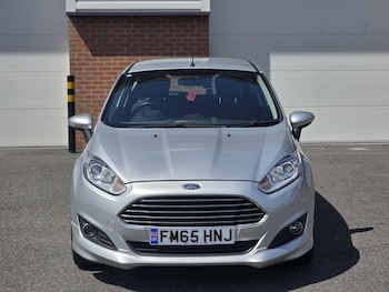 Used Ford Fiesta 2015 for sale - 79412096: Photo
